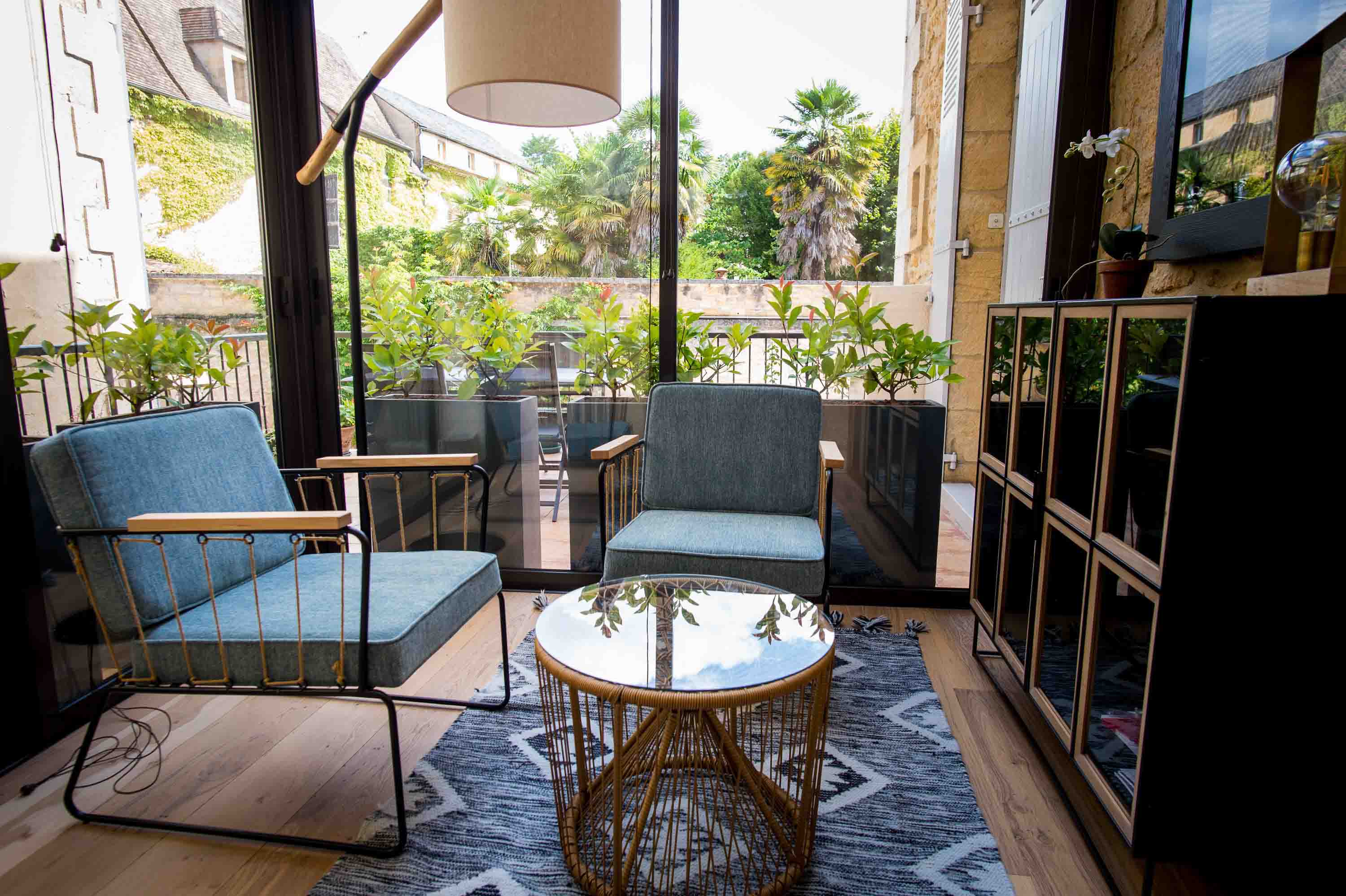 Fleche vers le bas pour changer de page